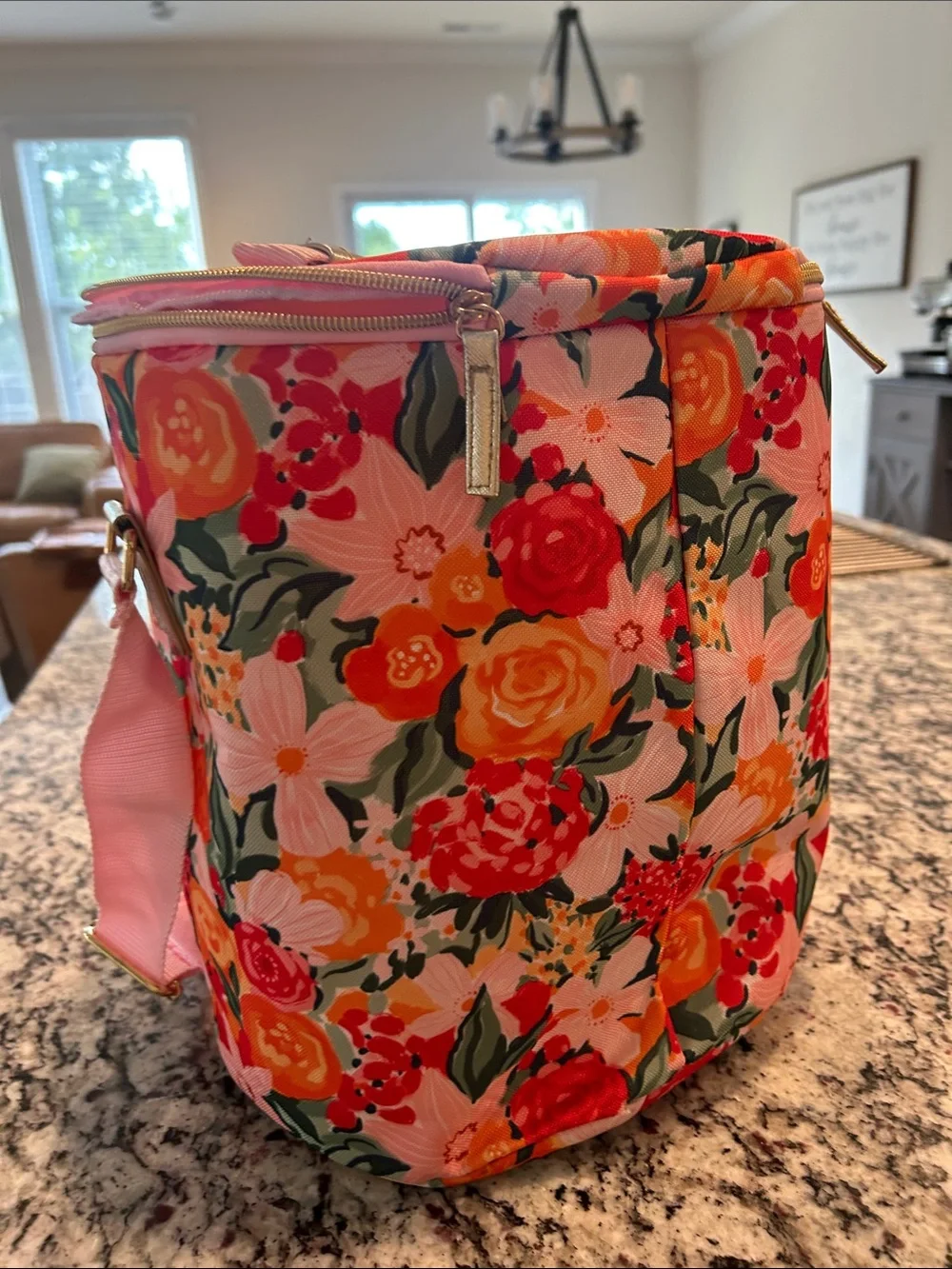 Never Used Floral Insulated Cooler Tote Bag - Pink